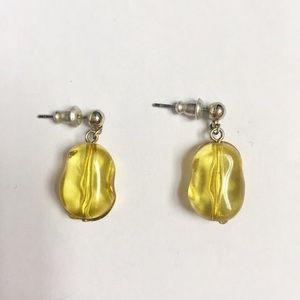 Translucent bead dangle earrings